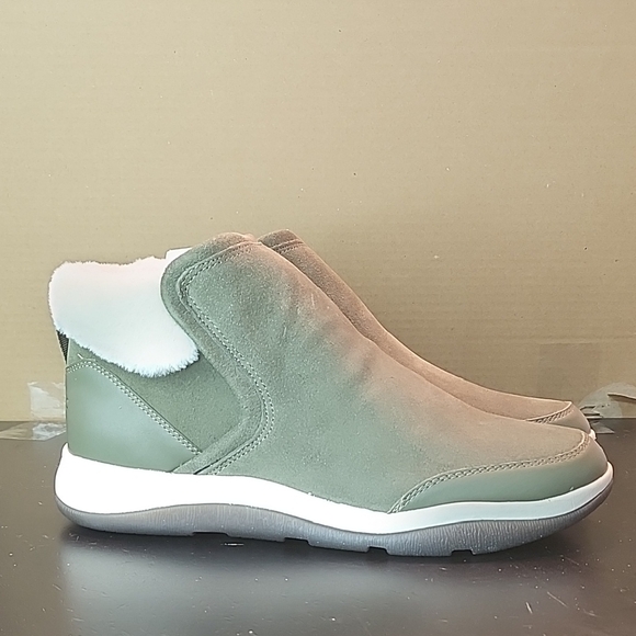 Vionic Olive and Cream Ankle Boot - Picture 2 of 11